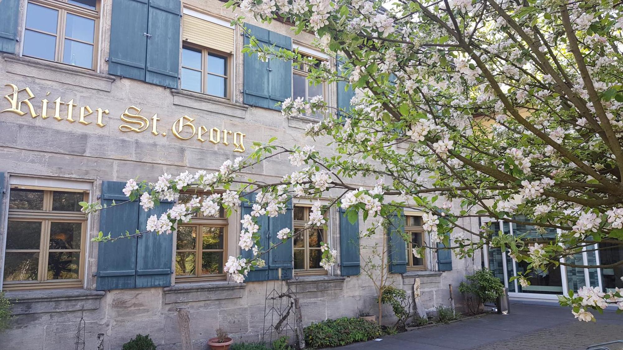 Hotel Und Gasthof Ritter St. Georg Erlangen Exterior photo