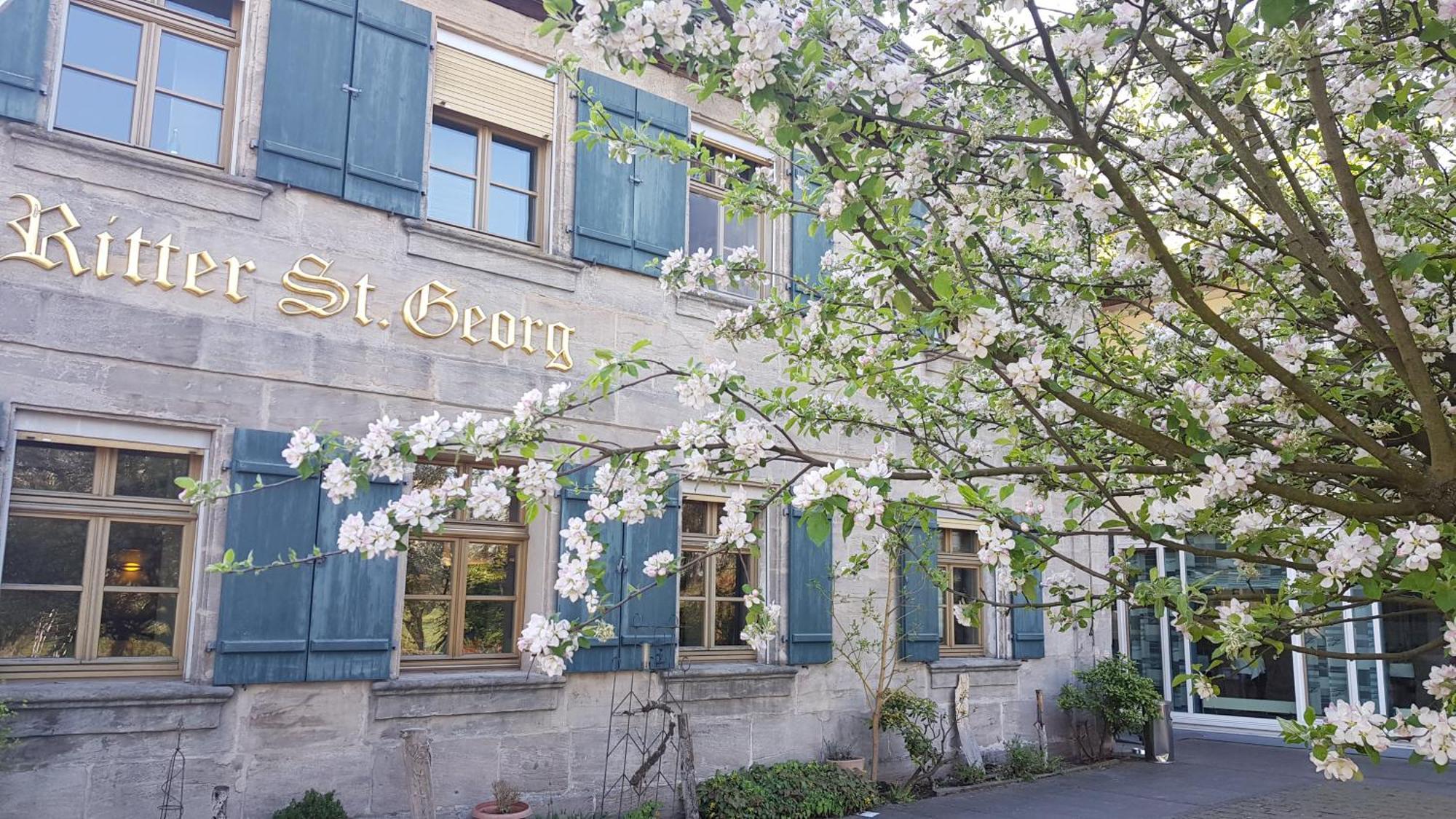 Hotel Und Gasthof Ritter St. Georg Erlangen Exterior photo