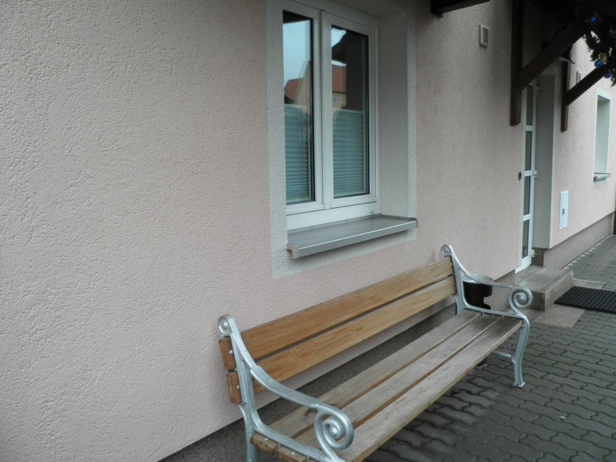 Hotel Und Gasthof Ritter St. Georg Erlangen Exterior photo